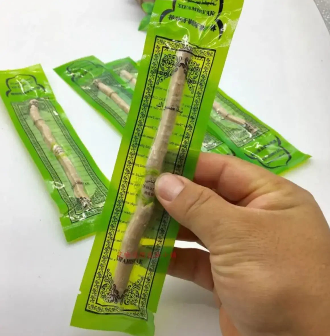 Miswak Tooth Cleaning Stick Glow circuit